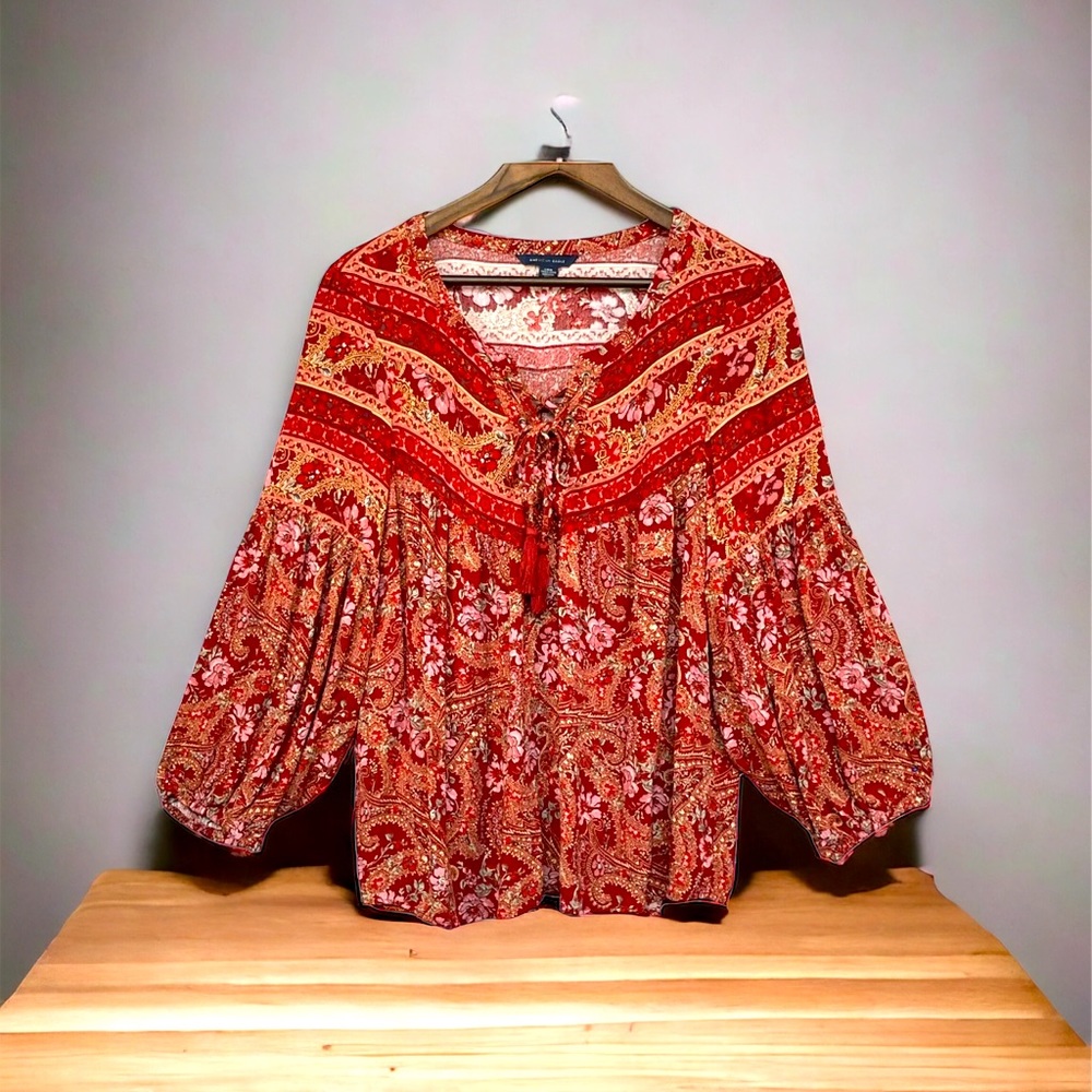 American Eagle Boho Peasant Top Women Size M Red Paisley Mixed Print Viscose